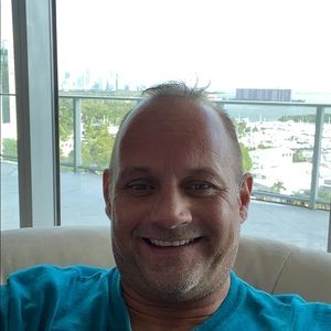 Meet your Posher, Jayson